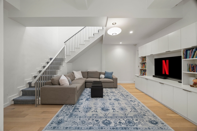 Image of Living space #11