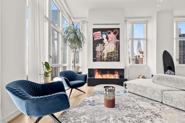 Image of Living space #2