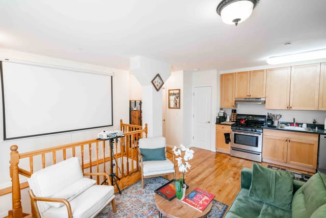 Image of Living space #5