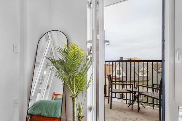 Image of Living space #3