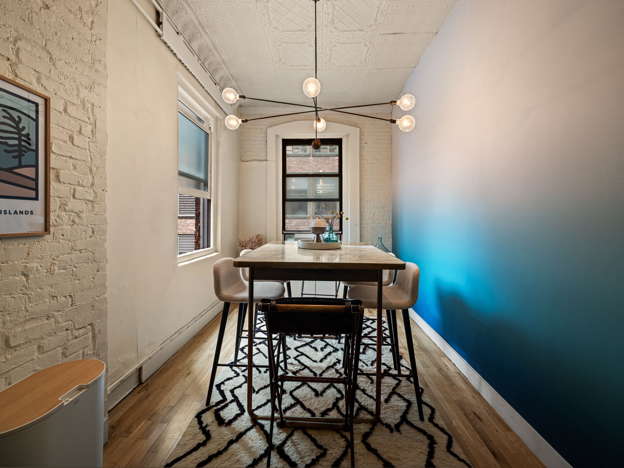 Flatiron Loft | Flatiron | Stylish Loft Apartment photo 4