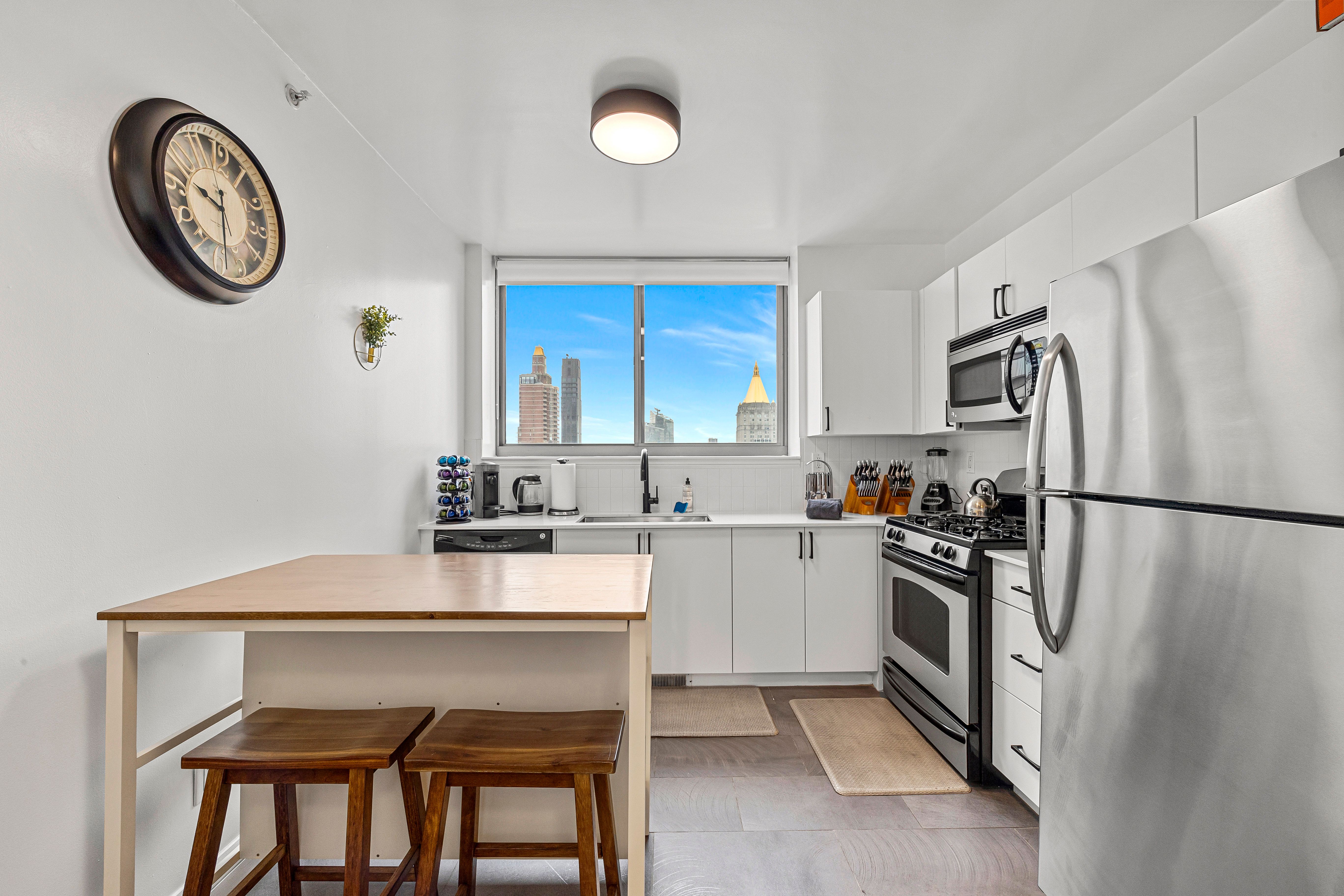 Flatiron Place | Chelsea | Condo w/ Panoramic Views photo 16