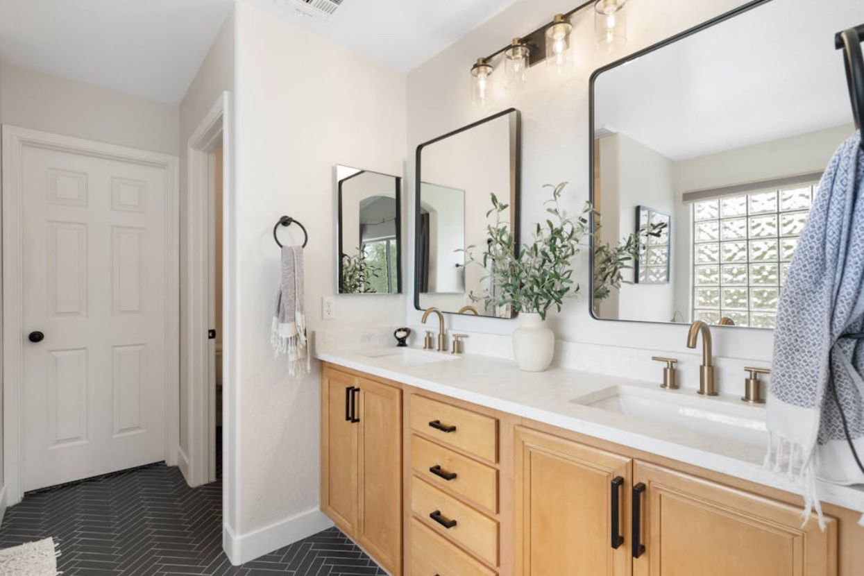 Gilbert Oasis | Gilbert | Spacious Home with Pool photo 23