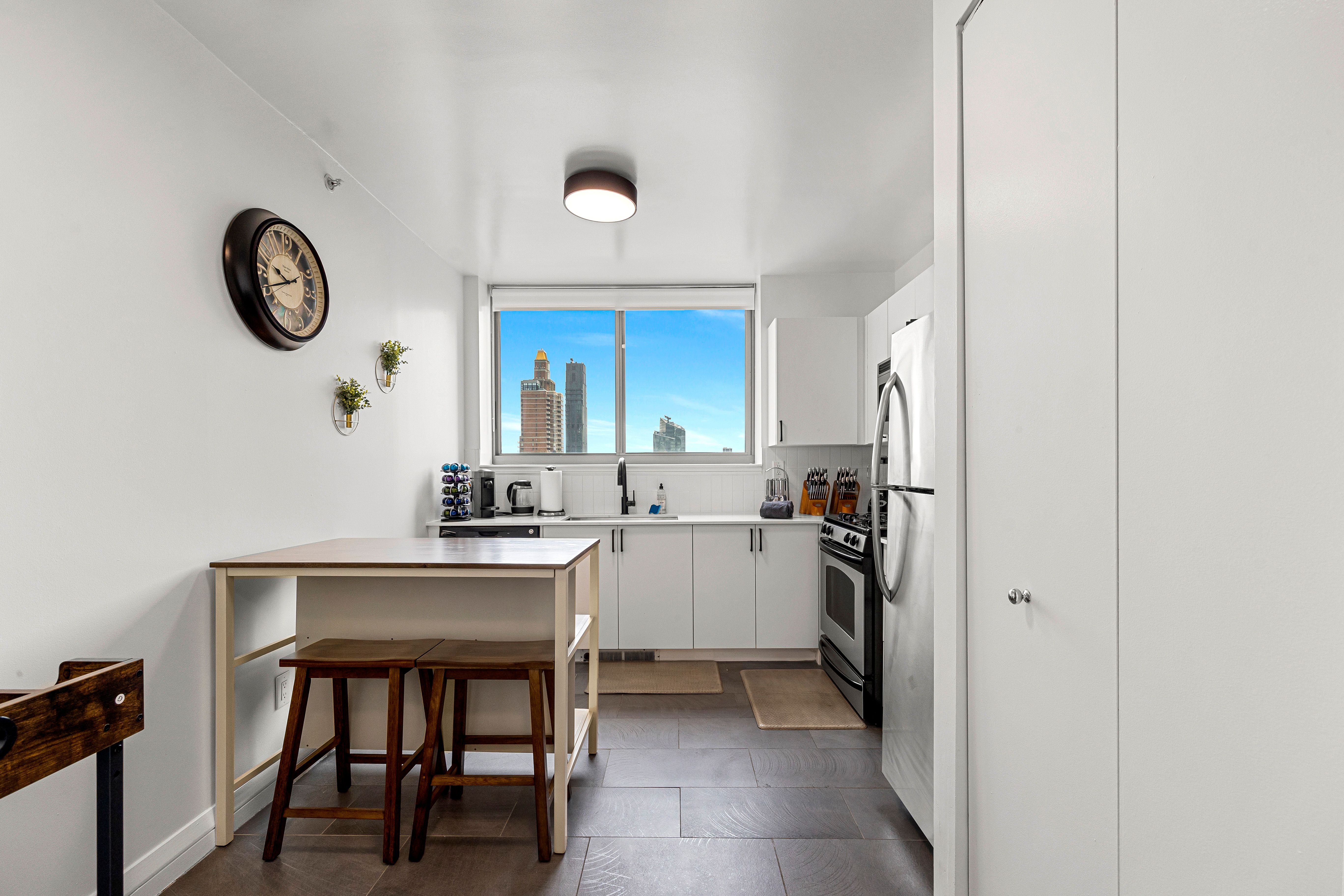 Flatiron Place | Chelsea | Condo w/ Panoramic Views photo 15