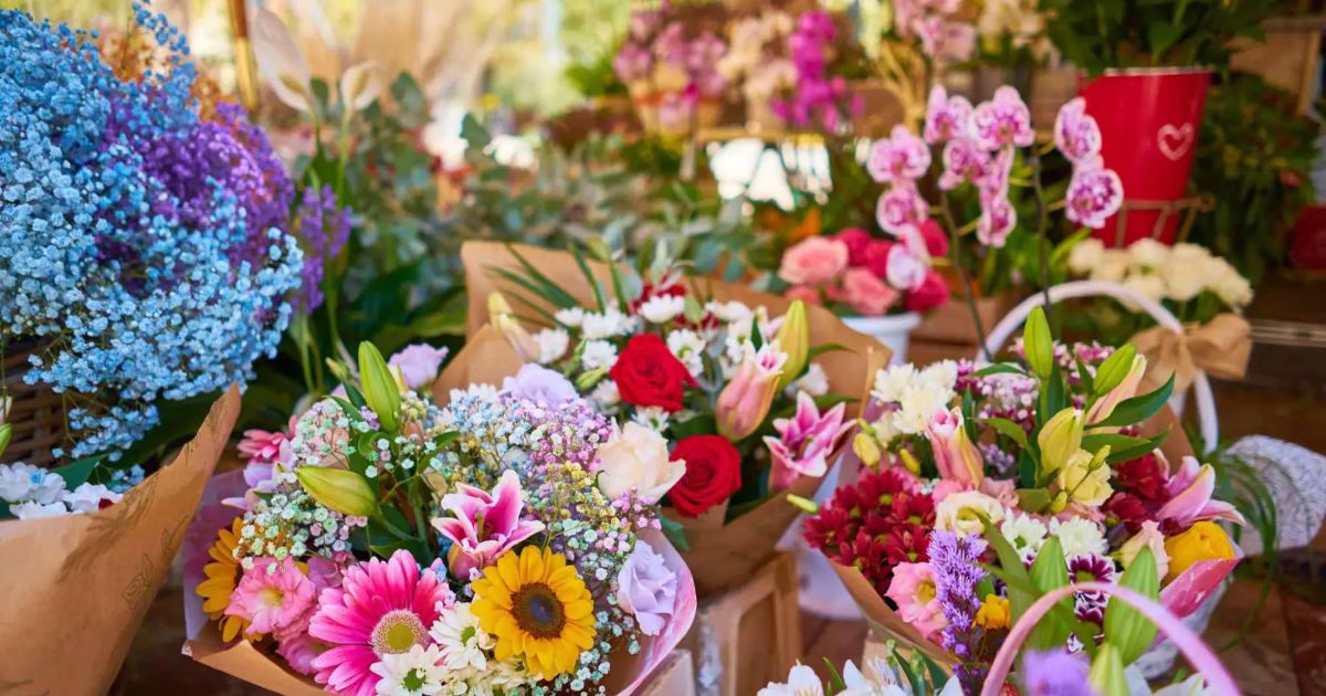 Susan’s Flowers & Artisan Boutique