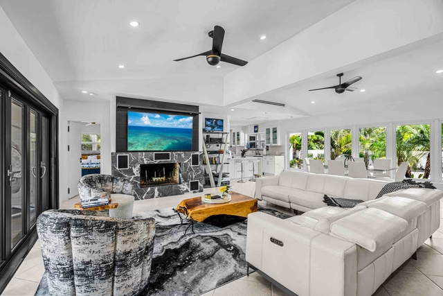 Image of Living space #1