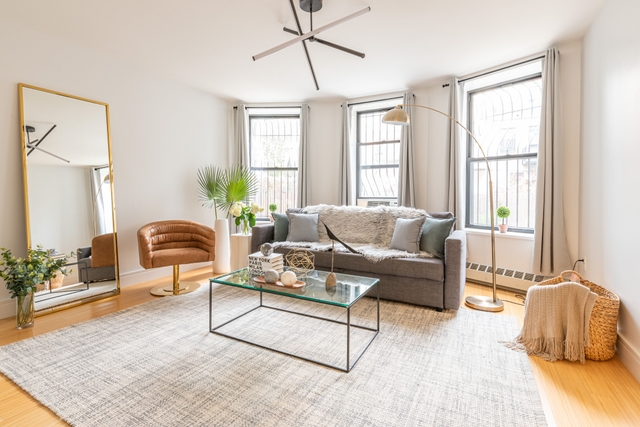 Image of Living space #1