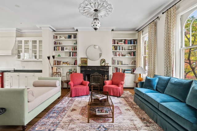 Image of Living space #3