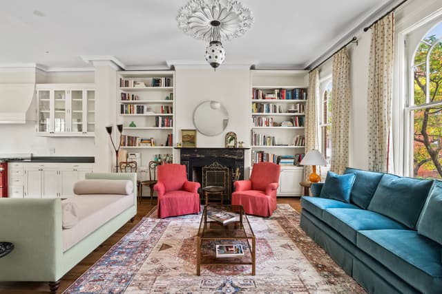 Image of Living space #3