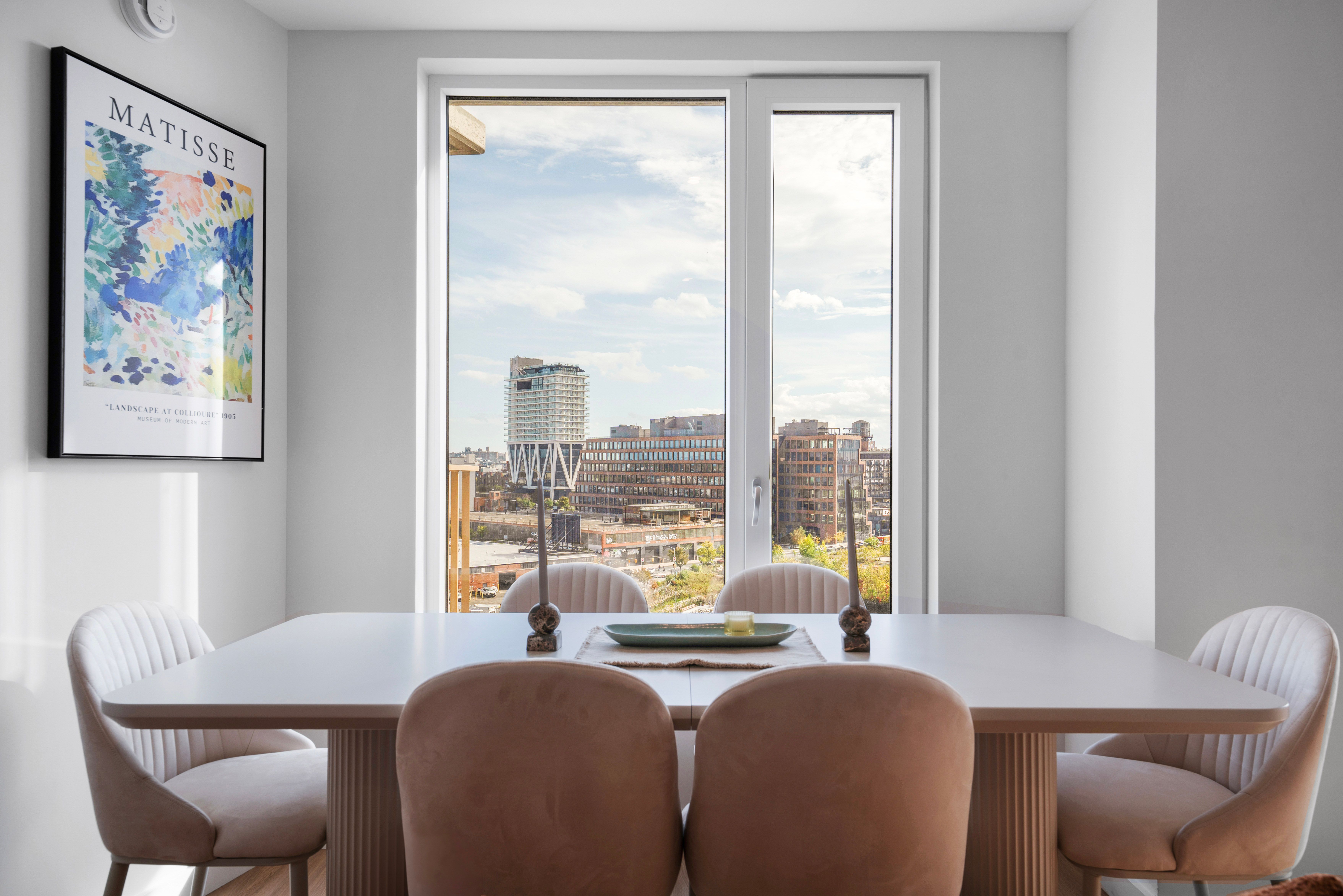 Seren 1006 | Greenpoint | Penthouse w/ Private Deck & River Views photo 8