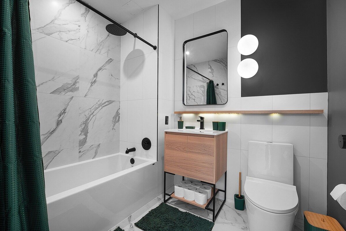 Seren 1108 | Greenpoint | PH with Private Terrace & City Views photo 17