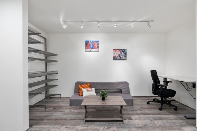 Image of Living space #3