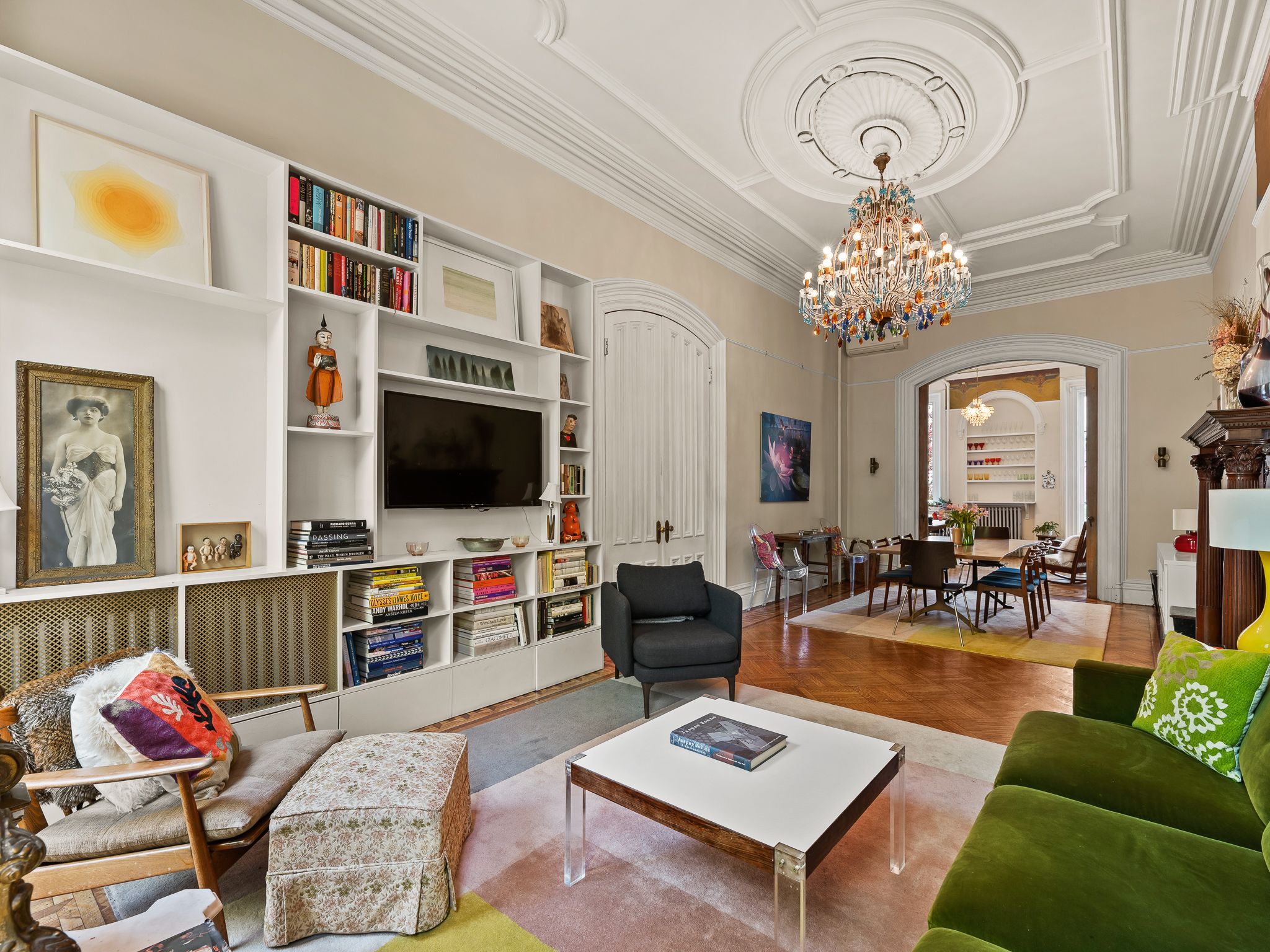 Grand Place | Clinton Hill | Brownstone Duplex w/ Private Garden photo 6