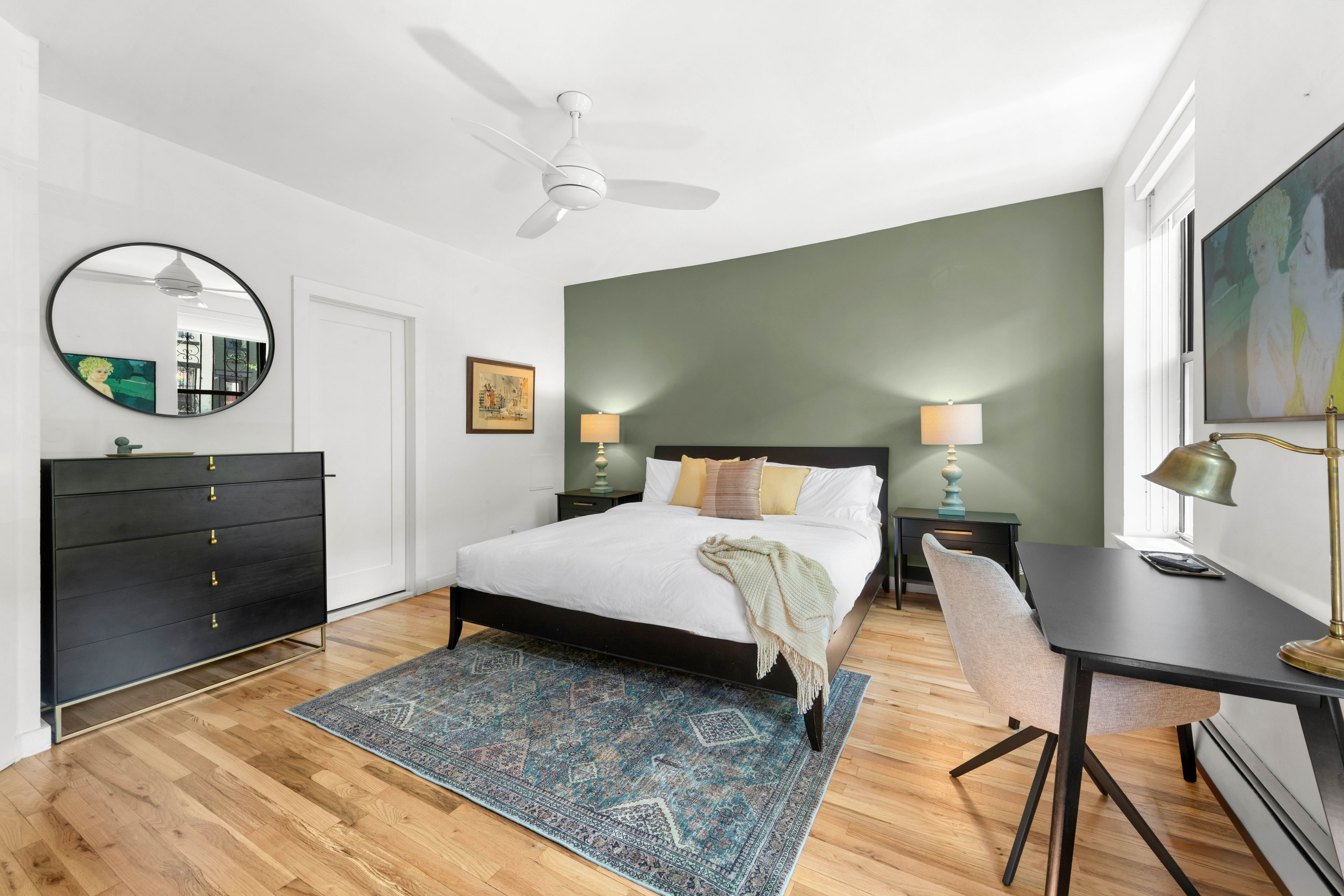 Wyckoff Grove I | Boerum Hill | Townhouse Apartment with Private Garden photo 17
