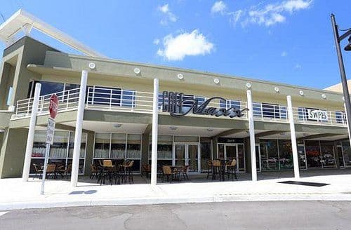 Cafe Maxx