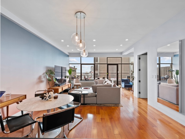 Image of Living space #2