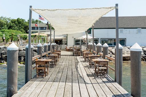 Duryea’s Lobster Deck