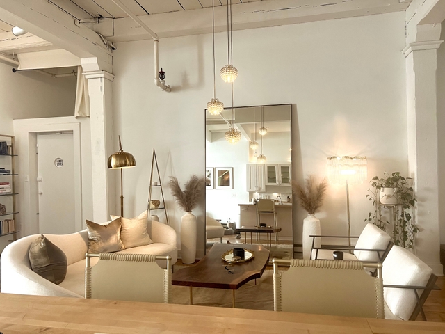 Image of Living space #2