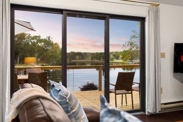 Image of Living space #4