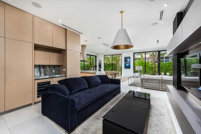 Image of Living space #6