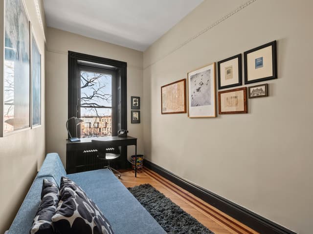 Image of Living space #6