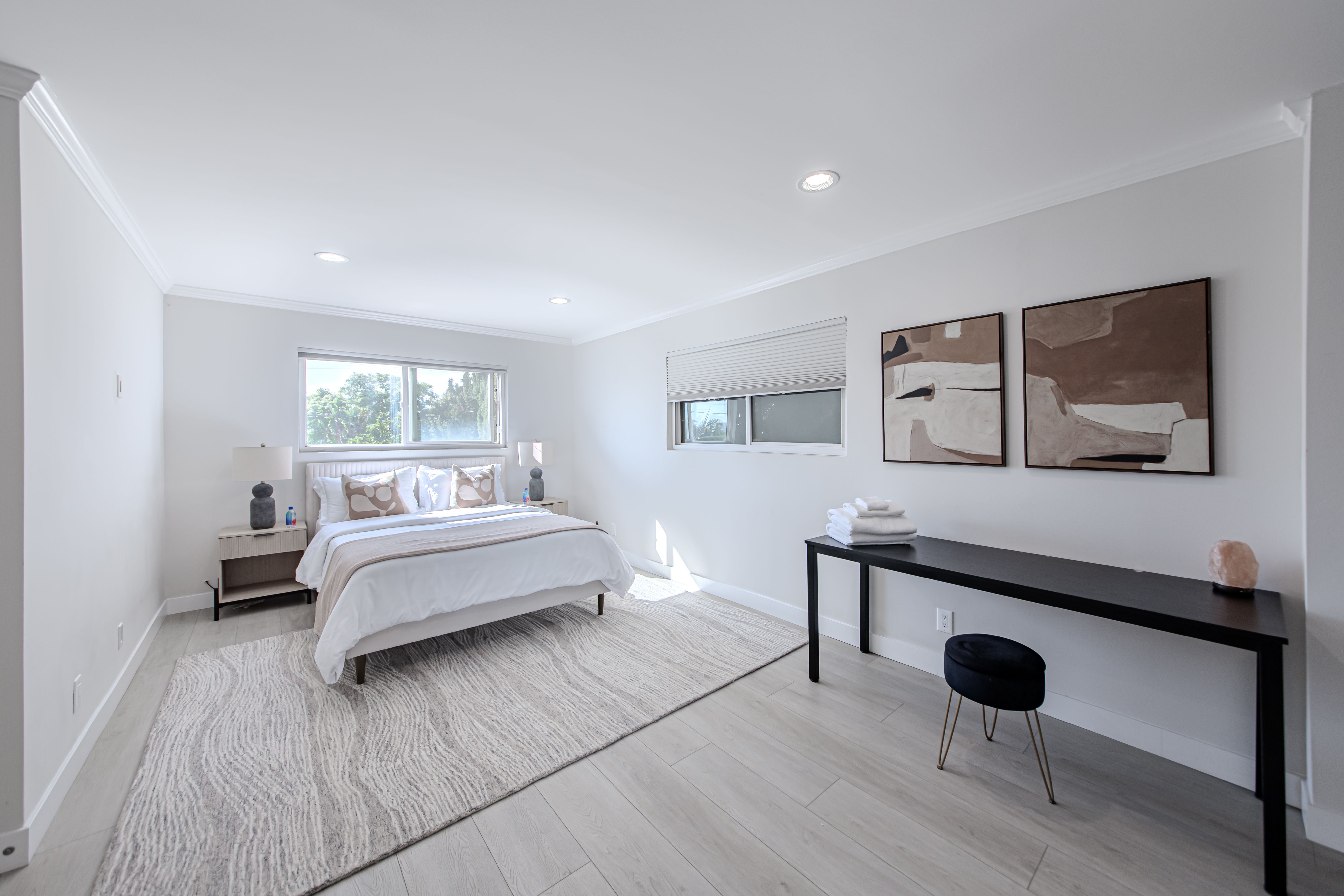 Casa Formosa | Fairfax | Hollywood Home w/ Pool & Modern Interior photo 19