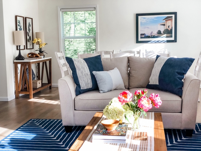 Image of Living space #2