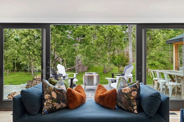 Image of Living space #2