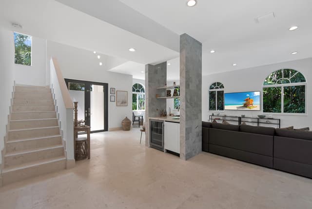 Image of Living space #1