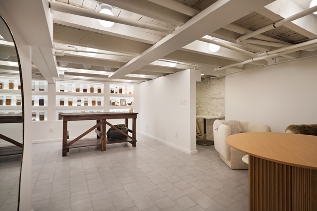 Image of Living space #16