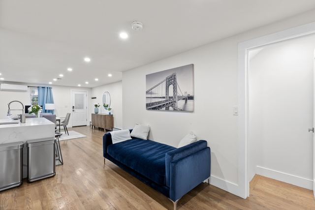 Image of Living space #8