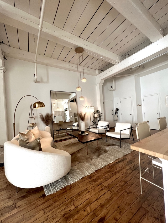 Image of Living space #6