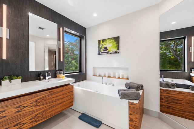 Image of Living space #8