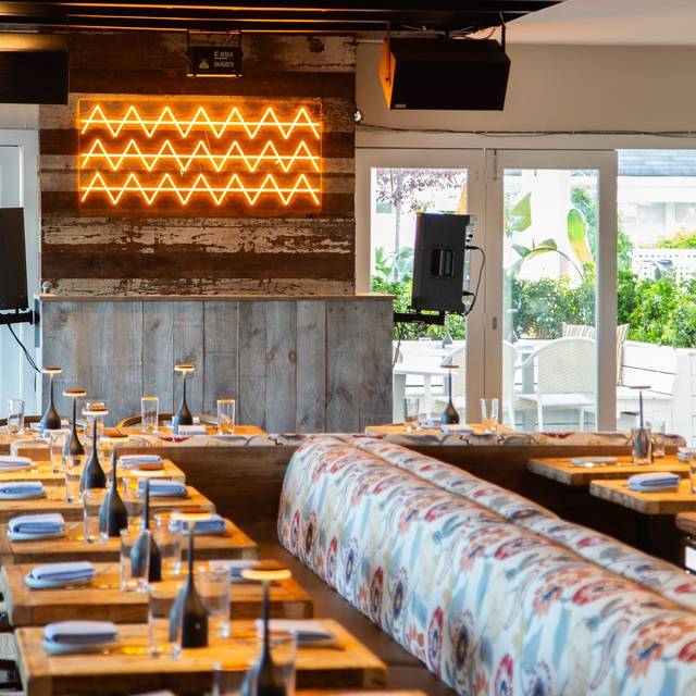 Cozy seafood restaurant