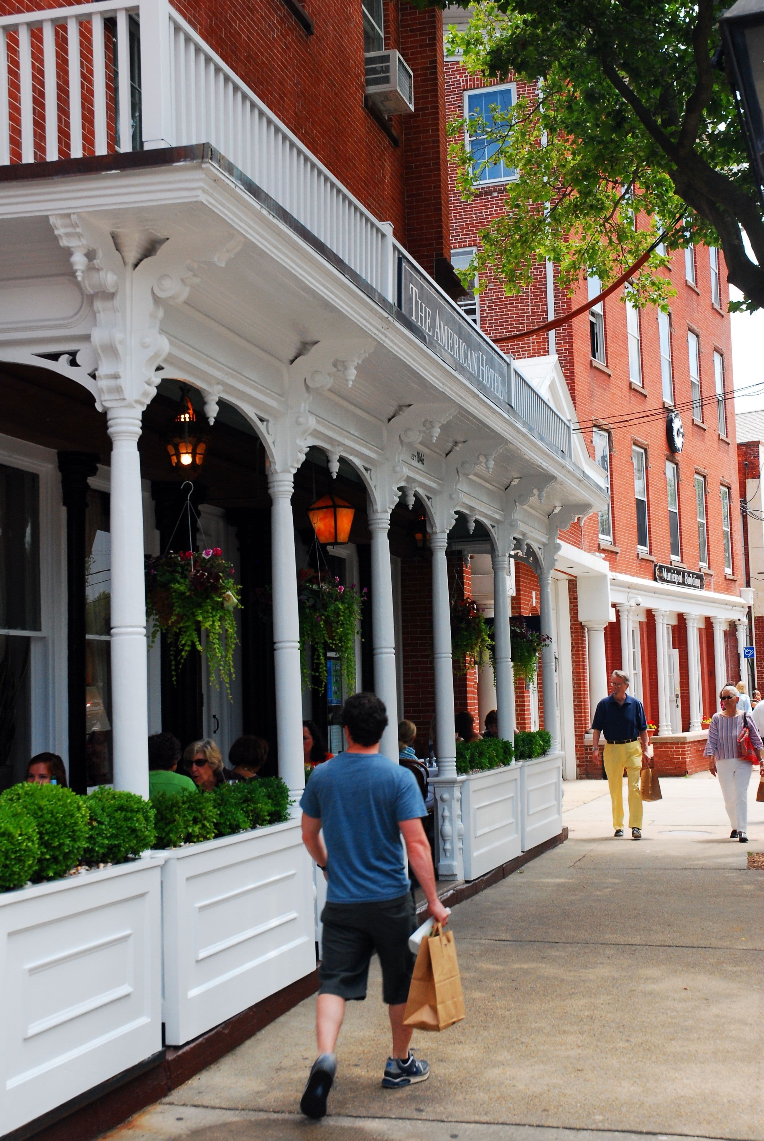 The American Hotel