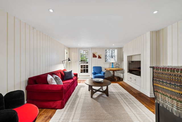 Image of Living space #4