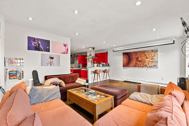 Image of Living space #1