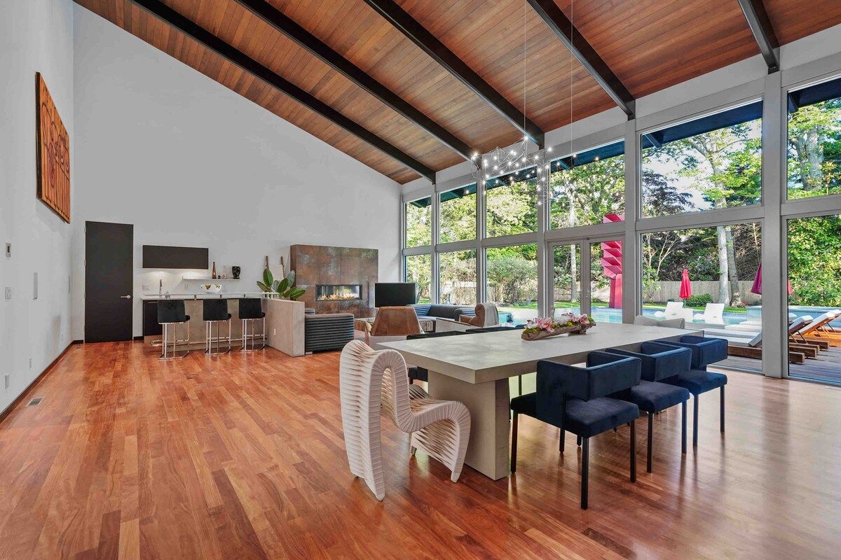 Eastwood Villa | East Hampton | Modern Retreat with Pool and Spa photo 7