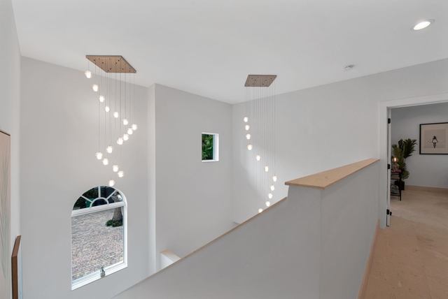 Image of Living space #9