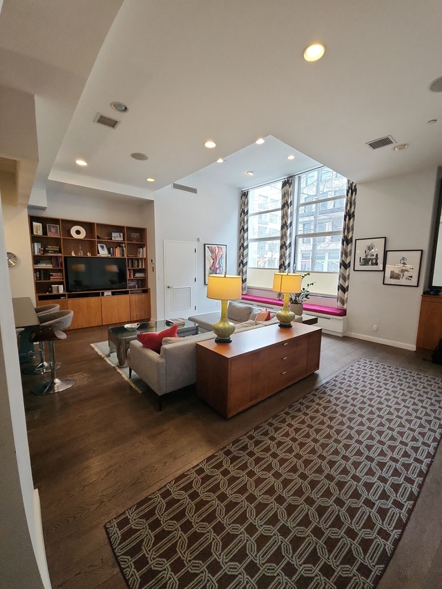 Image of Living space #2