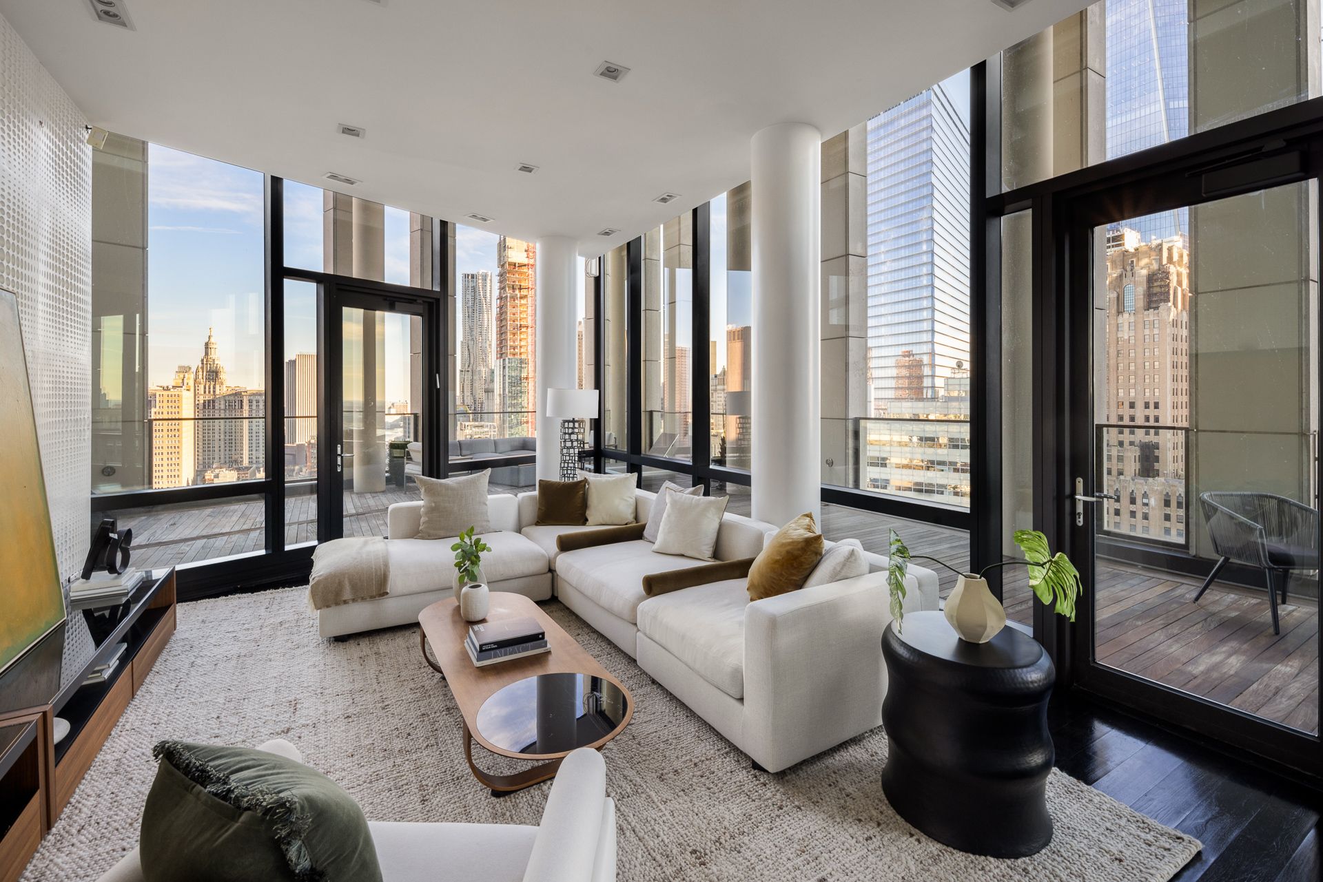 What is a Penthouse? Understanding the Ultimate in Luxury