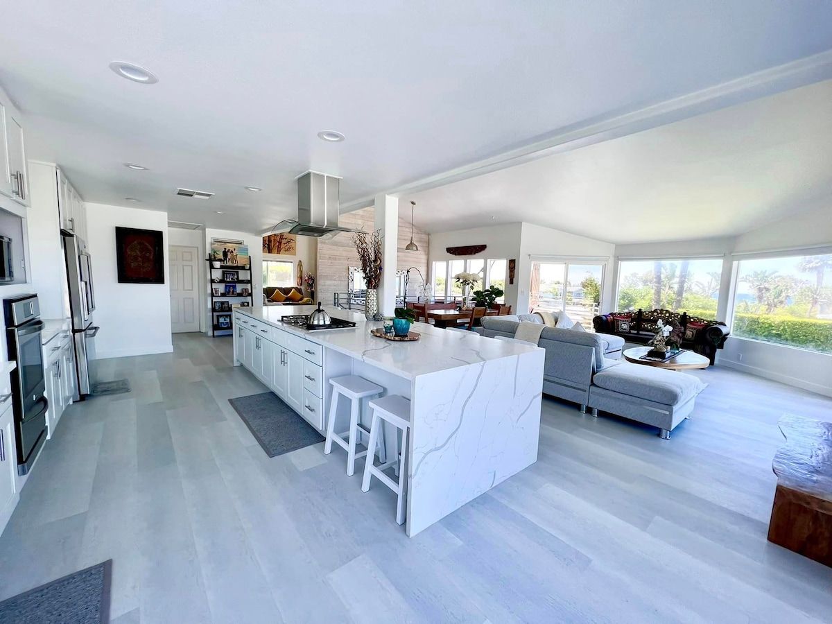 Zuma Vista | Central Malibu | Oceanview Home photo 9