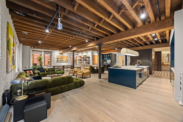 Image of Living space #4