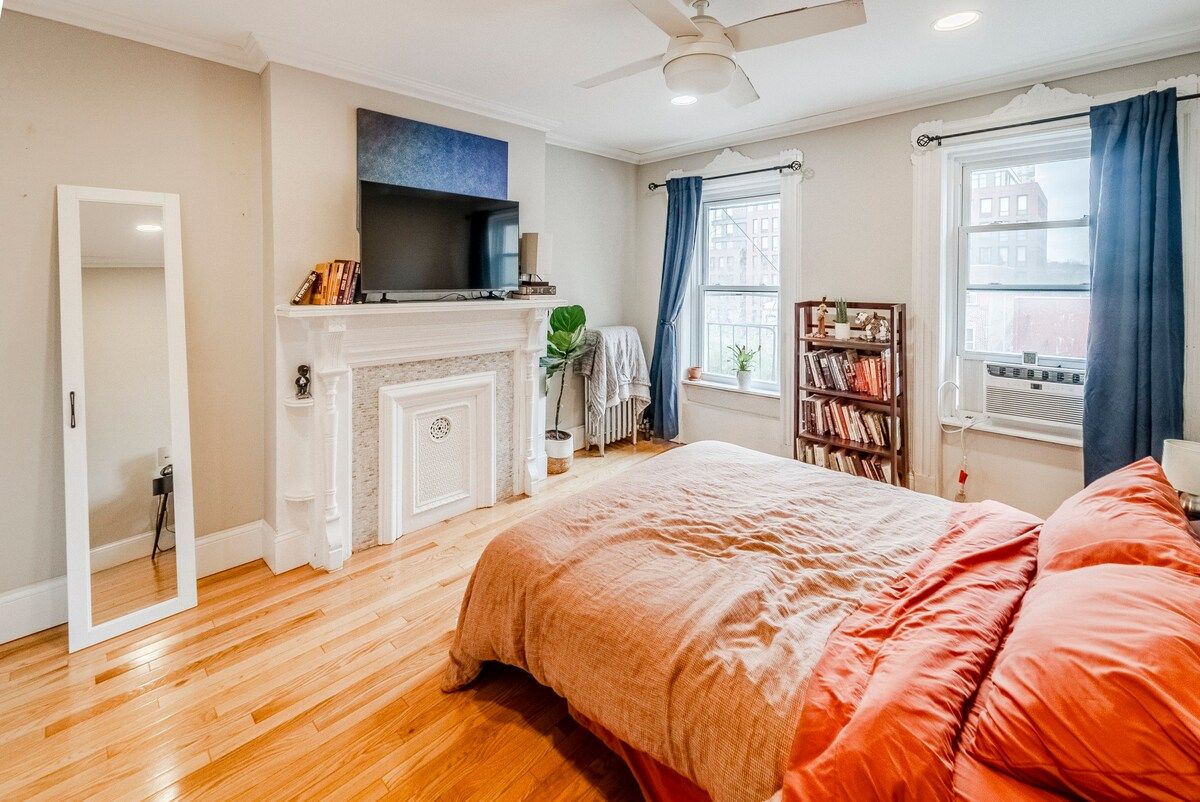 Prospect Haven | Prospect Heights | Sunlit Designer Retreat photo 3