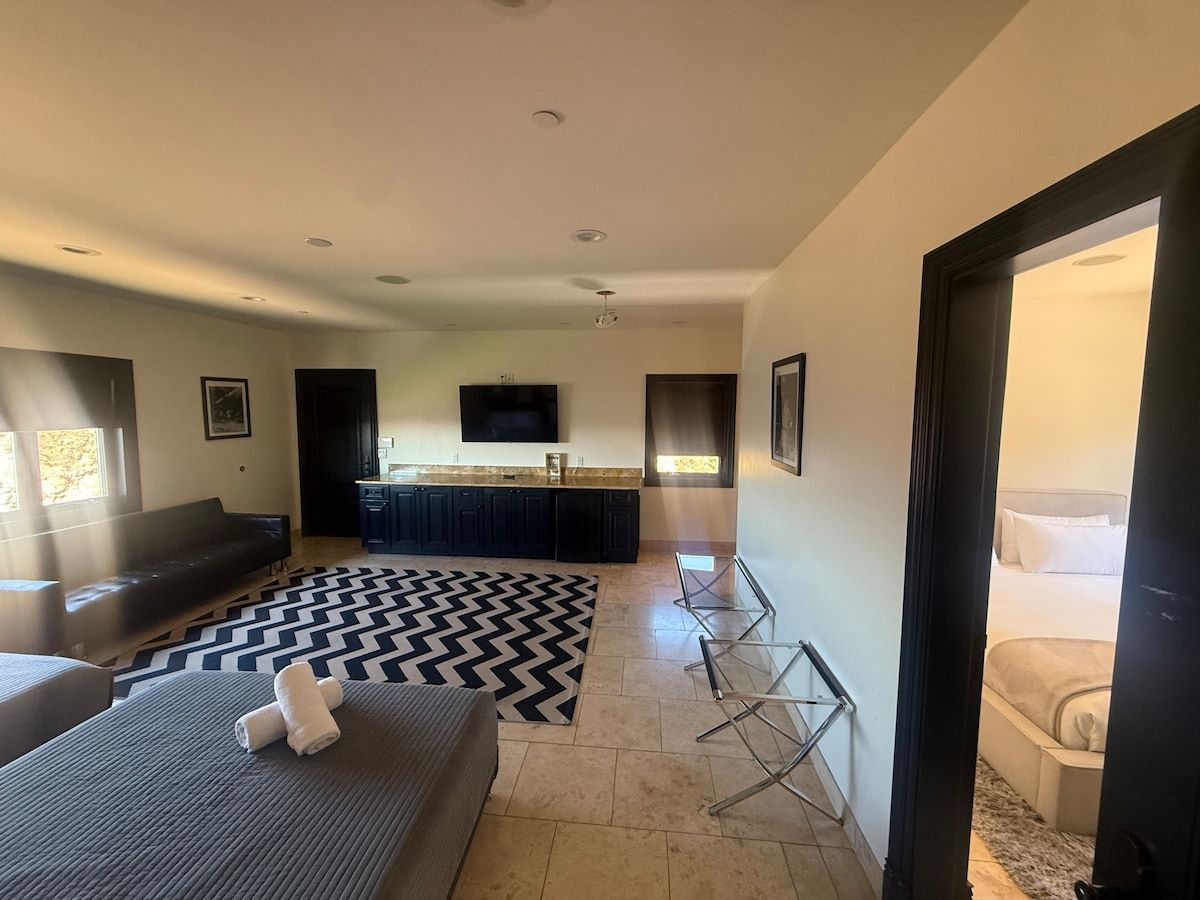 Malibu Sky View Estate | Malibu Hills | Private Estate with Pool & Mountain Views photo 35