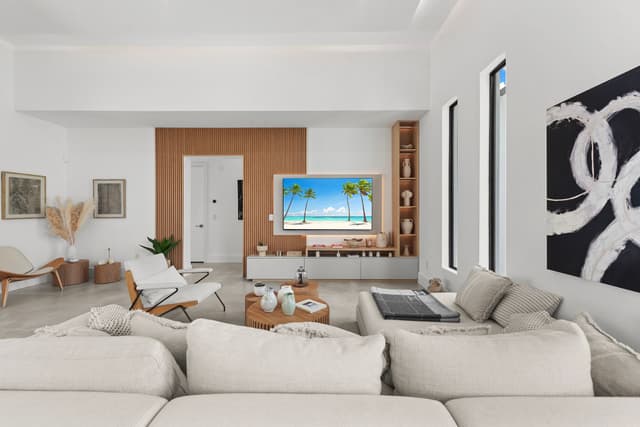 Image of Living space #2