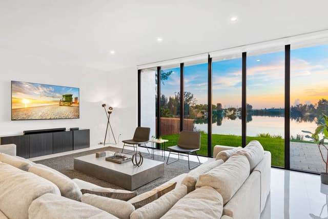 Image of Living space #8