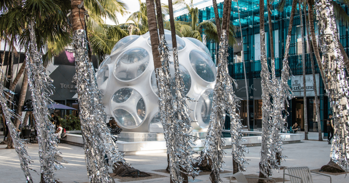 Palm Court Plaza