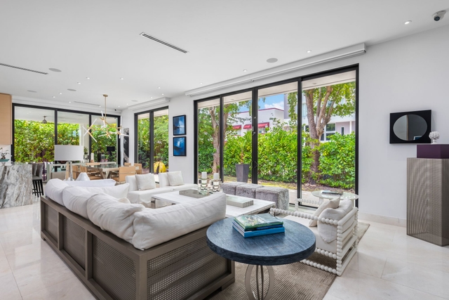 Image of Living space #7