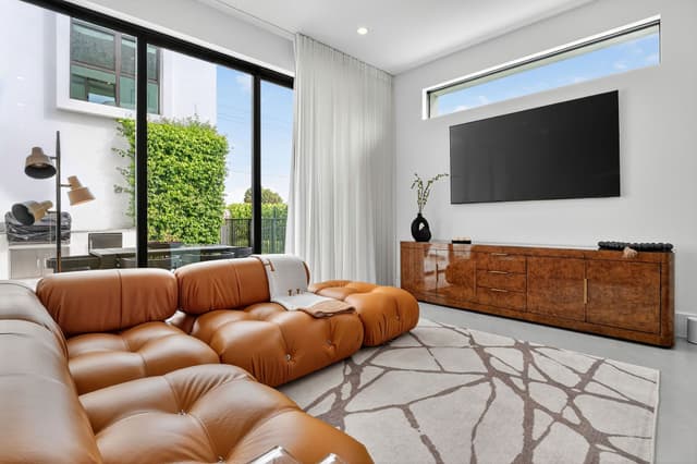 Image of Living space #2